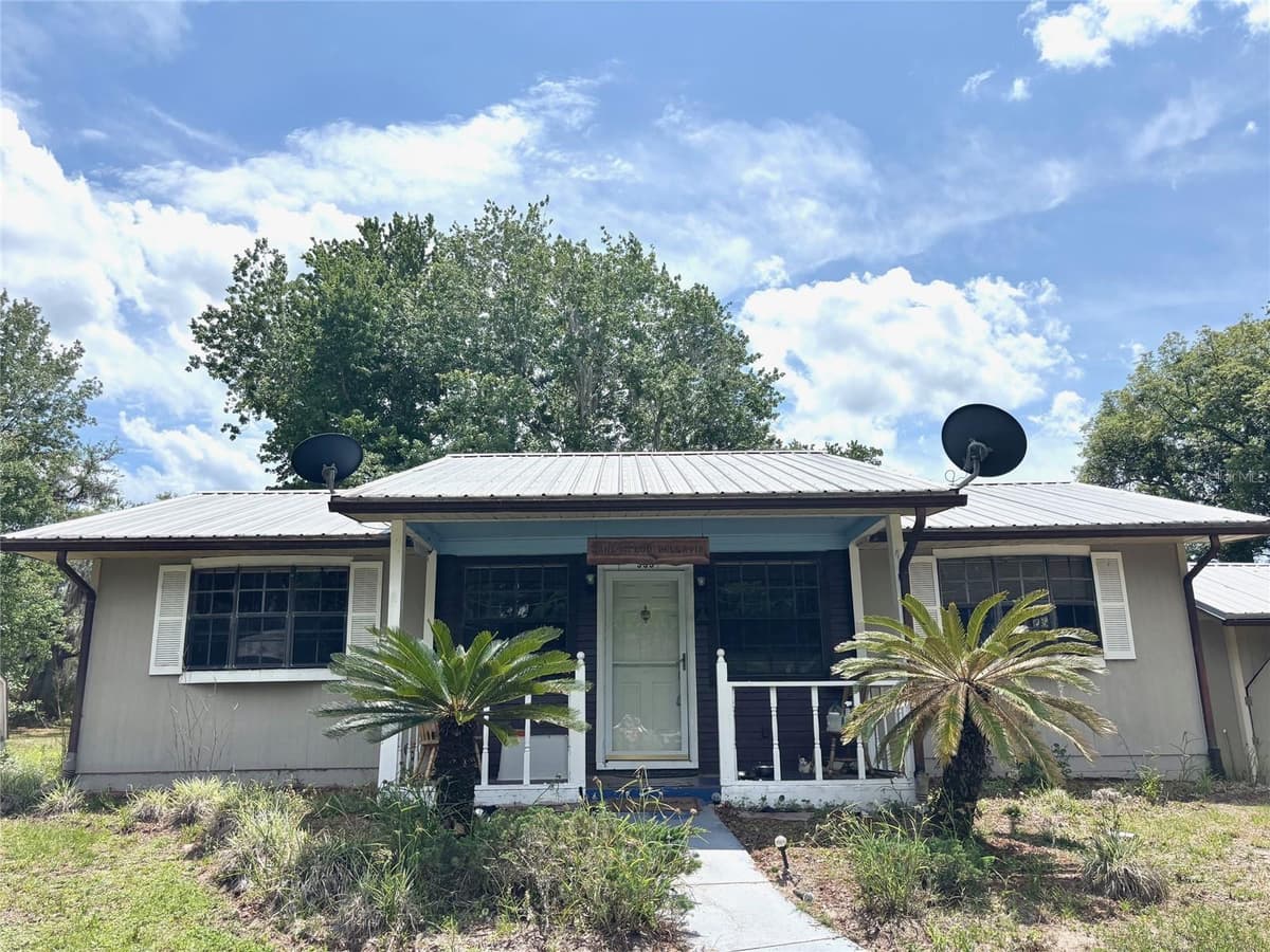 333 RIVIERA DRIVE — photo 1 of 22