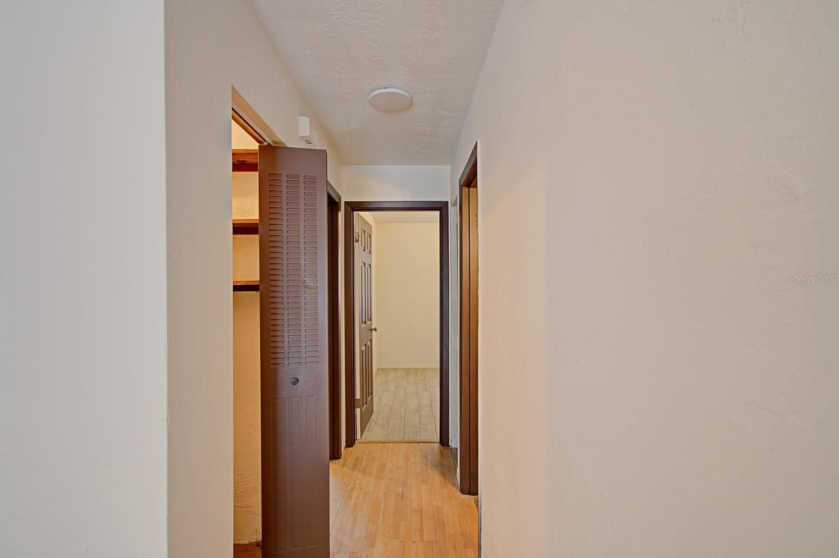 830 CLAKE STREET — photo 12 of 31