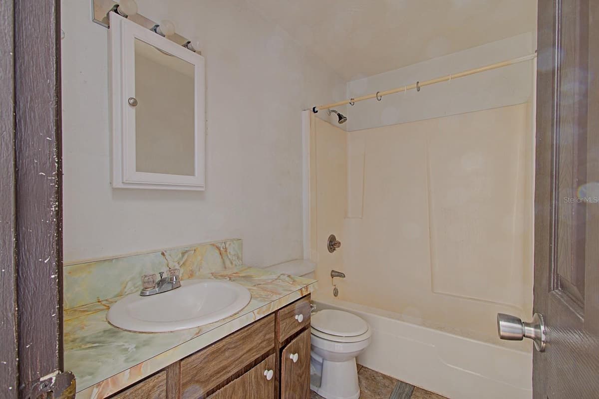 830 CLAKE STREET — photo 27 of 31