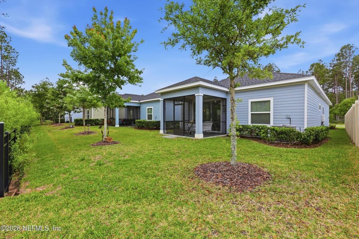 312 STILLWATER BOULEVARD — photo 33 of 53
