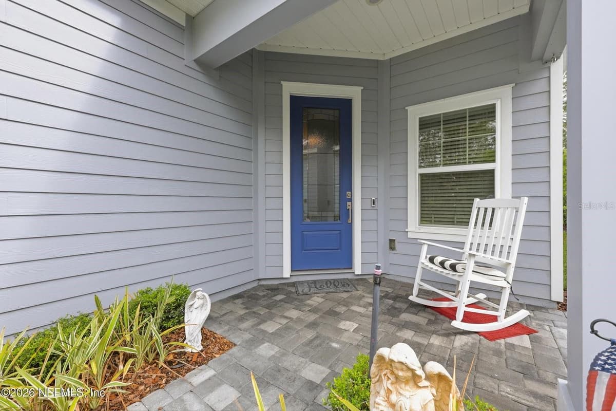 312 STILLWATER BOULEVARD — photo 2 of 53