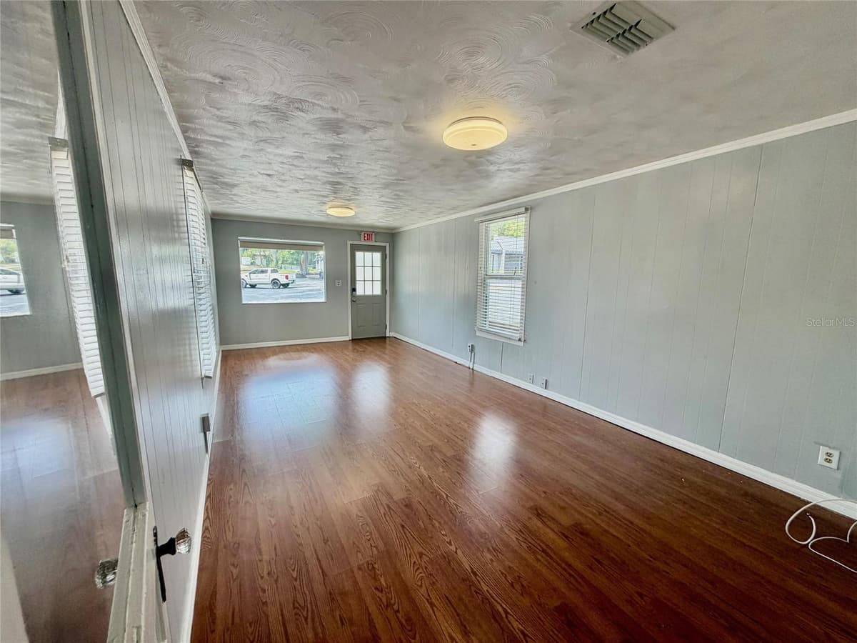 270 BROAD STREET — photo 12 of 18