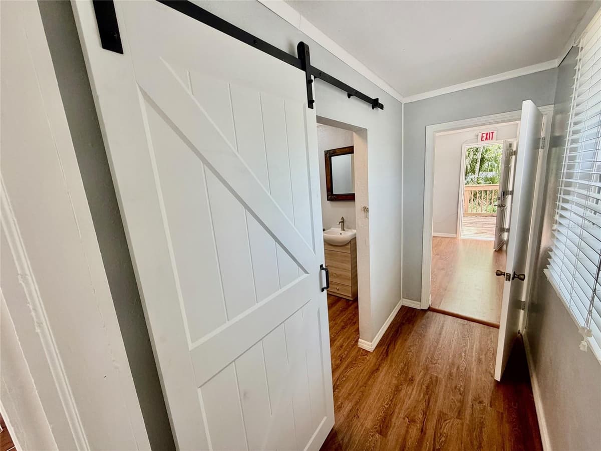 270 BROAD STREET — photo 8 of 18