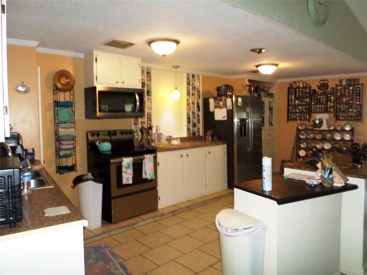 6005 HIGHWAY 40 — photo 10 of 57