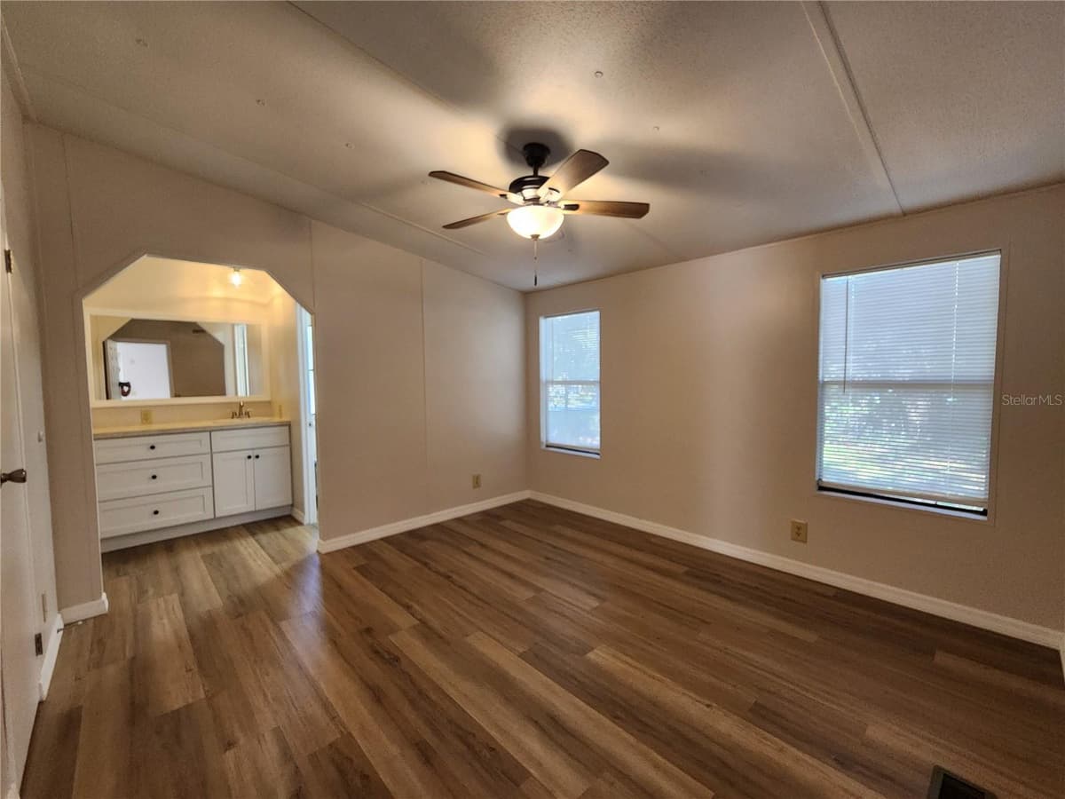 7351 170TH STREET — photo 3 of 67