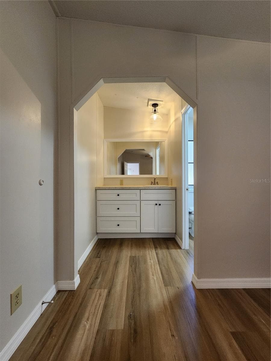 7351 170TH STREET — photo 57 of 67