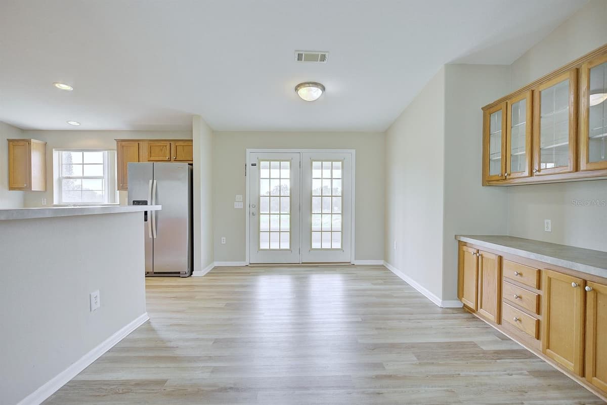 325 STENSTROM ROAD — photo 8 of 45