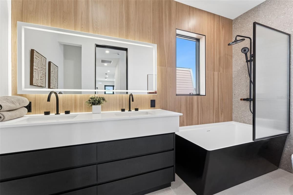 6887 ATLANTIC AVENUE — photo 84 of 100