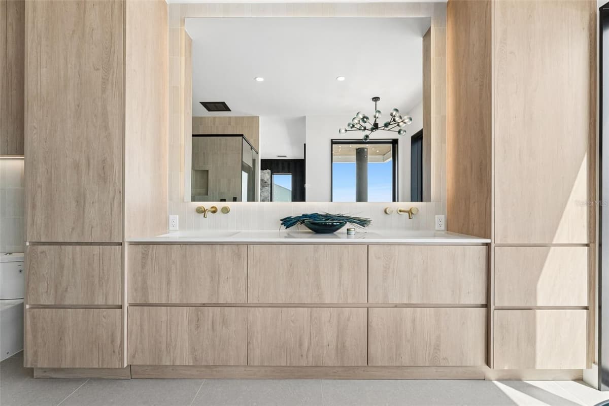 6887 ATLANTIC AVENUE — photo 74 of 100