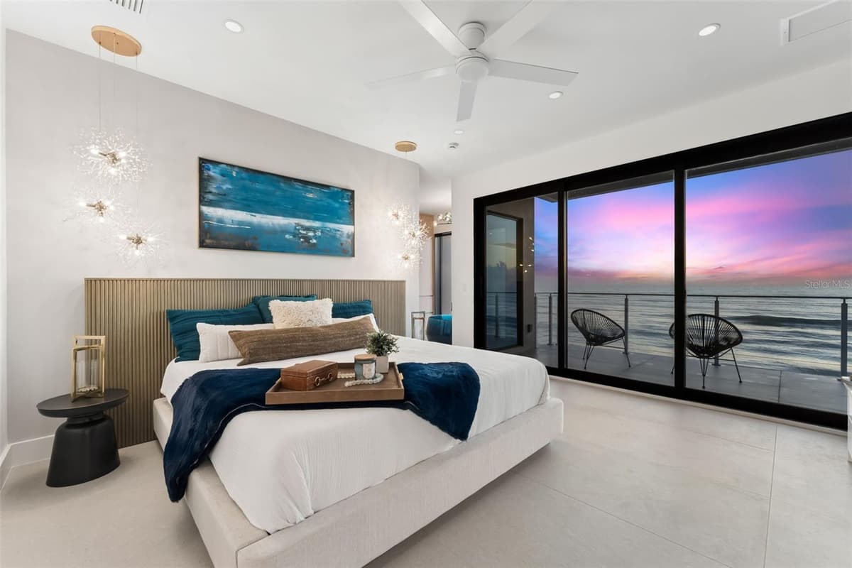 6887 ATLANTIC AVENUE — photo 8 of 100