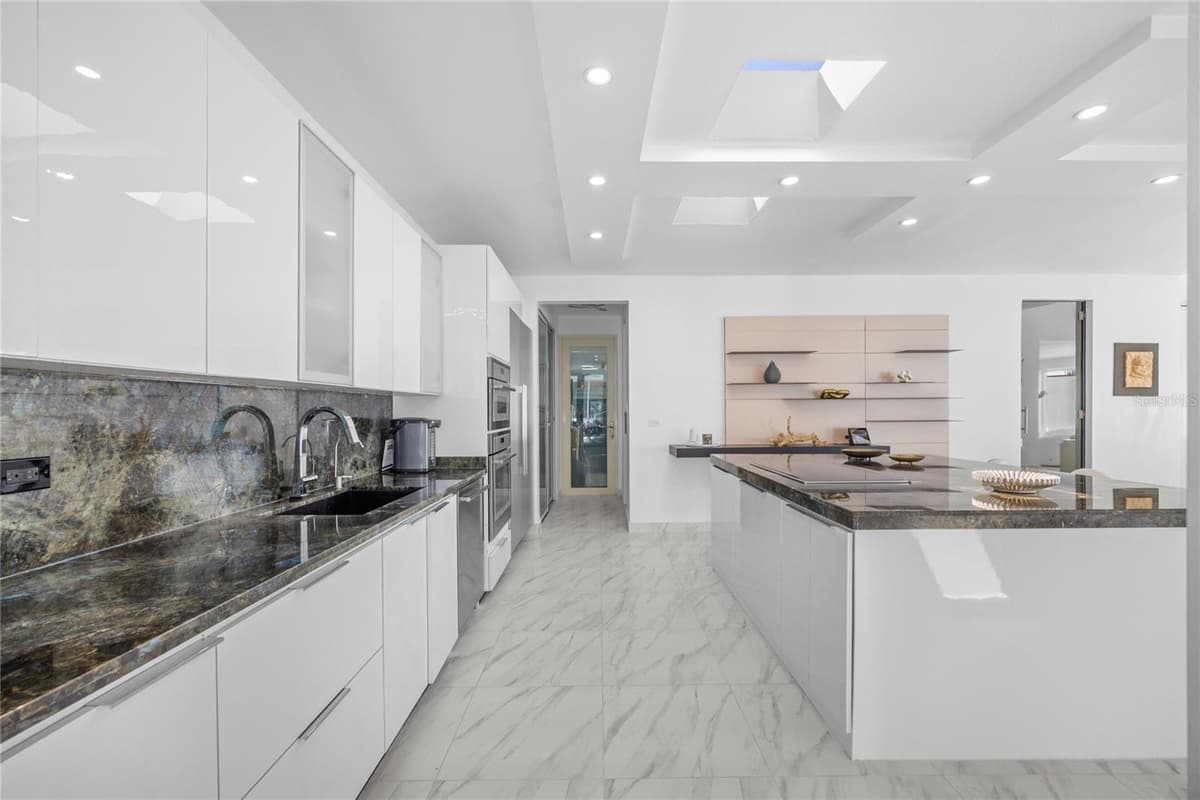 394 DORADO BEACH EAST — photo 10 of 21