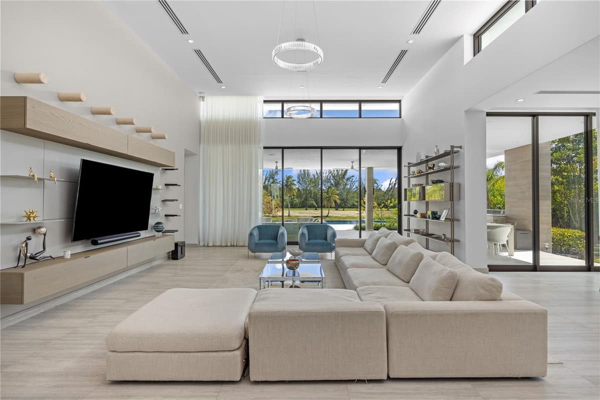 13 SALT LANE, THE ISLES AT DORADO BEACH — photo 2 of 51