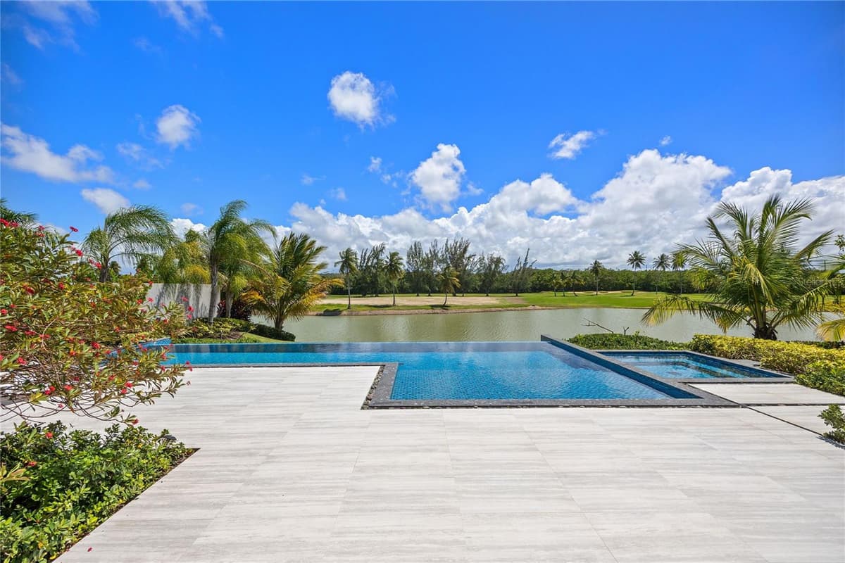 13 SALT LANE, THE ISLES AT DORADO BEACH — photo 40 of 51