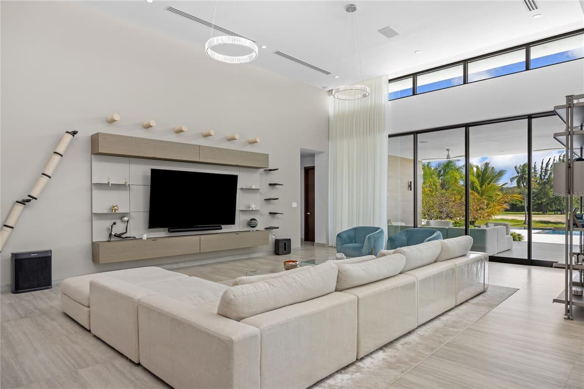 13 SALT LANE, THE ISLES AT DORADO BEACH — photo 3 of 51