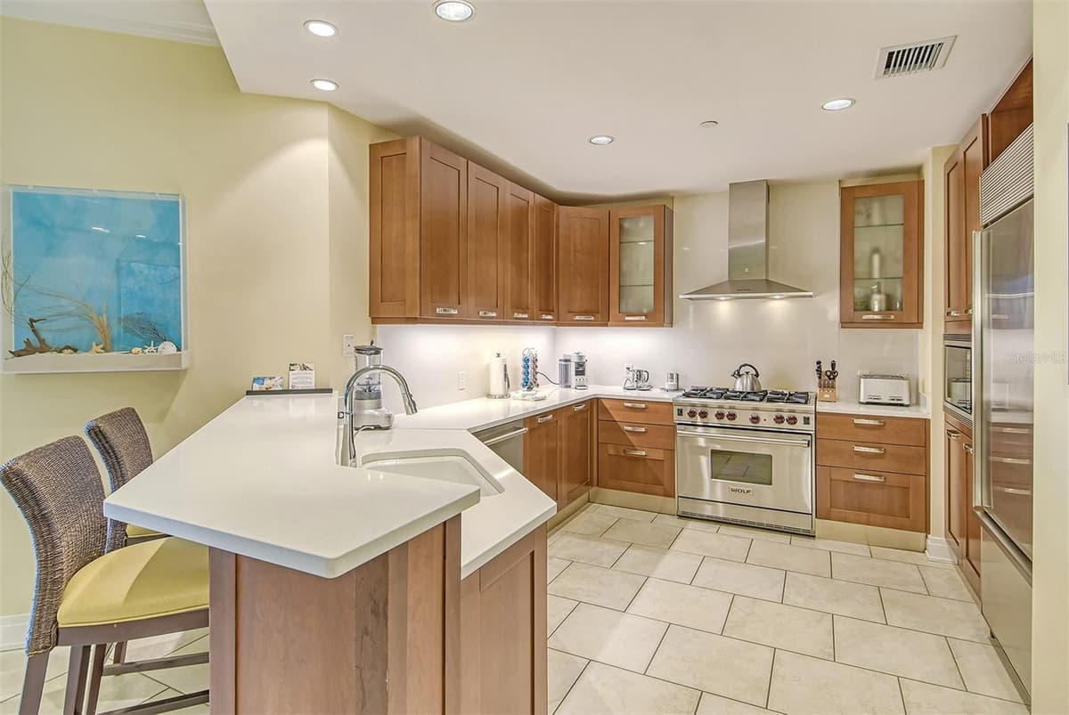 915 SEASIDE DRIVE — photo 12 of 50
