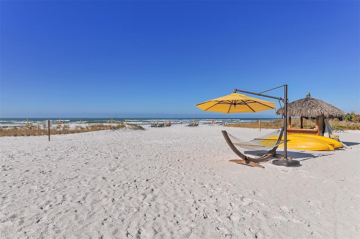 915 SEASIDE DRIVE — photo 47 of 50