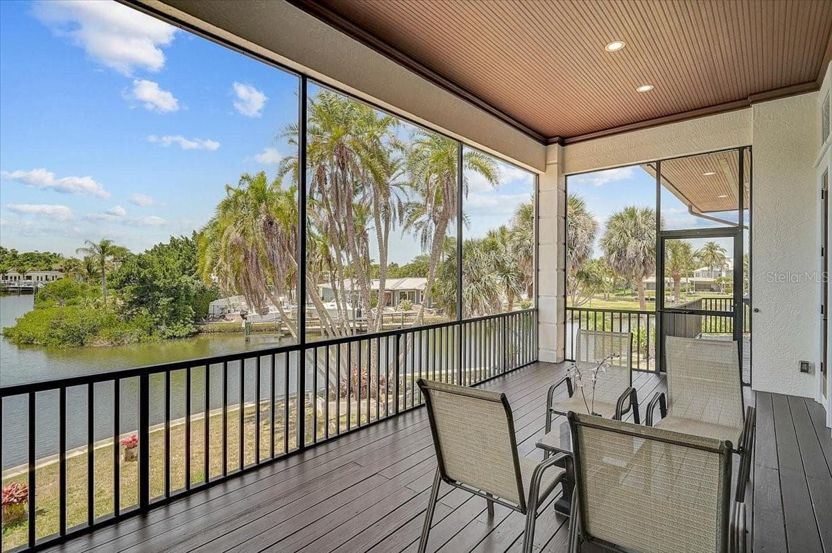 135 TINA ISLAND DRIVE — photo 10 of 47