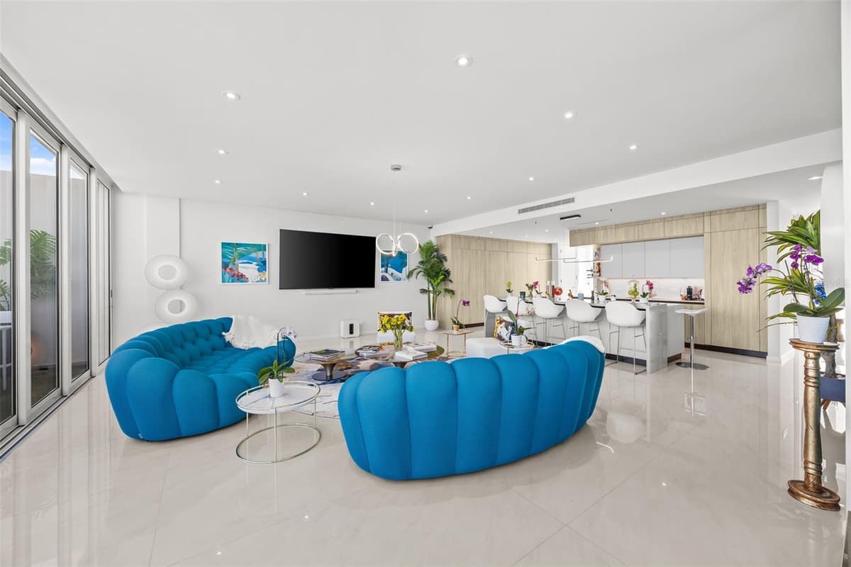 3307 AVE ISLA VERDE — photo 7 of 57