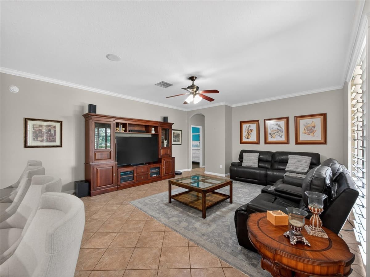 10354 OAKVIEW POINTE TERRACE — photo 14 of 49
