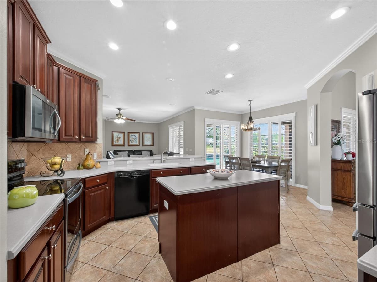 10354 OAKVIEW POINTE TERRACE — photo 20 of 49