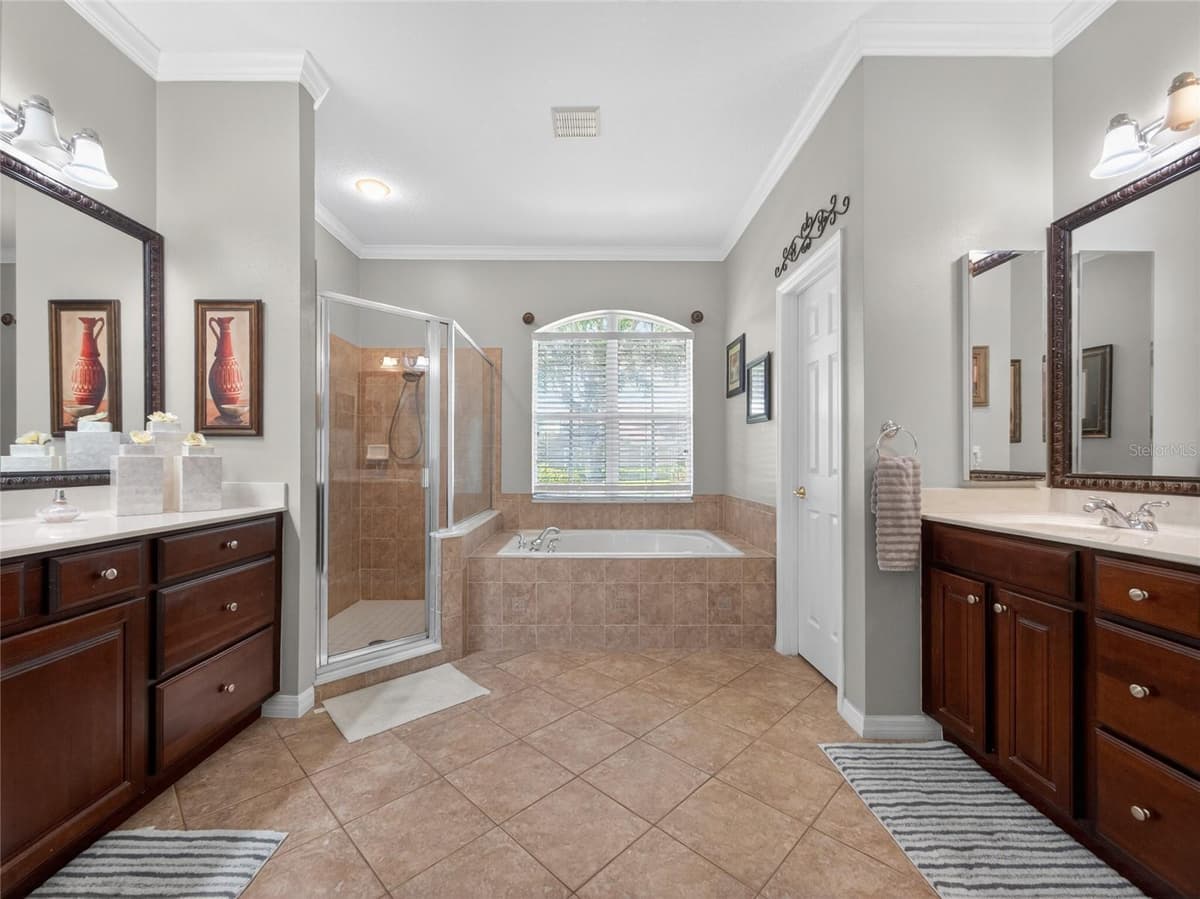 10354 OAKVIEW POINTE TERRACE — photo 29 of 49