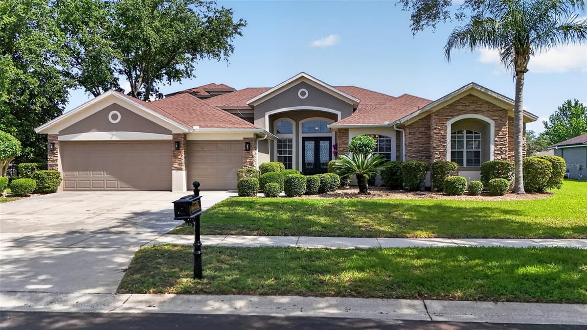 10354 OAKVIEW POINTE TERRACE — photo 1 of 49