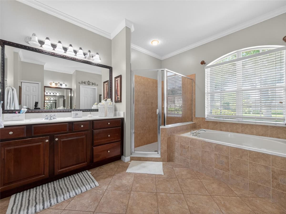 10354 OAKVIEW POINTE TERRACE — photo 31 of 49