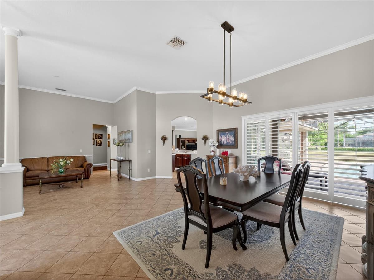 10354 OAKVIEW POINTE TERRACE — photo 7 of 49