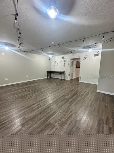 305 MAIN STREET — photo 11 of 37