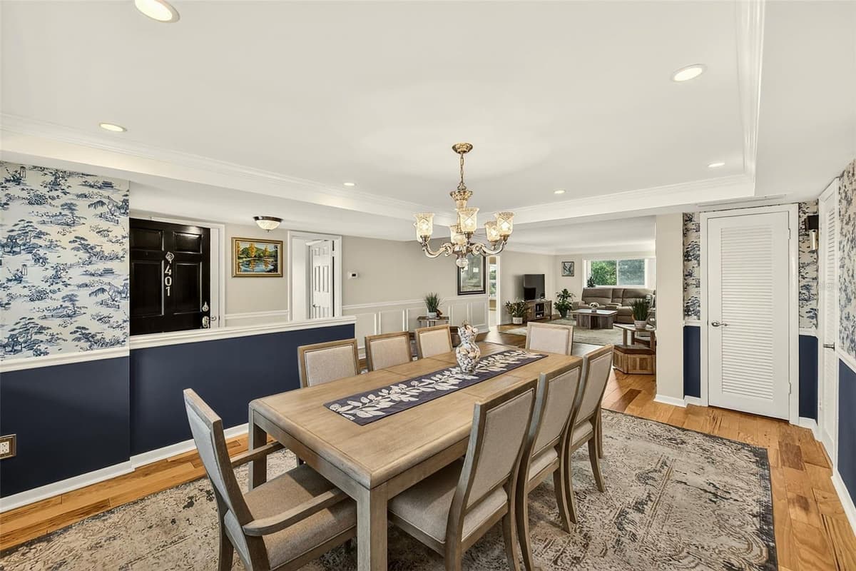 131 BLUFF VIEW DRIVE — photo 7 of 53