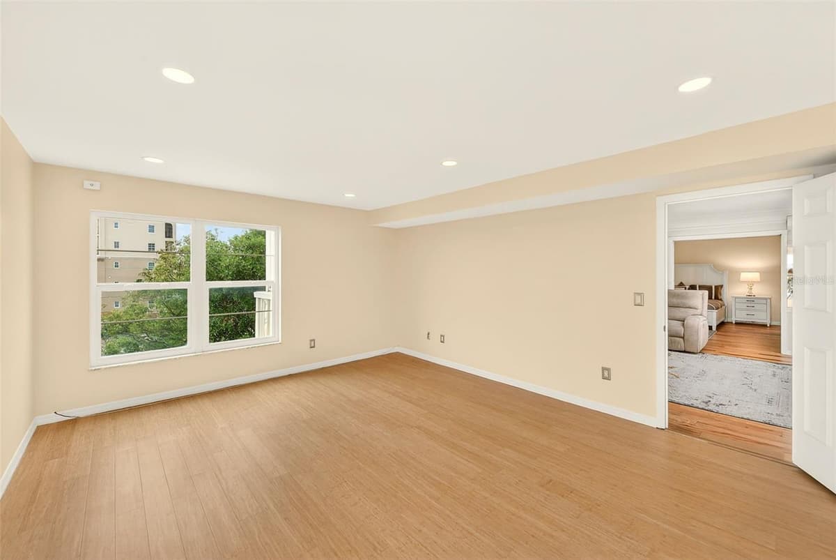 131 BLUFF VIEW DRIVE — photo 22 of 53