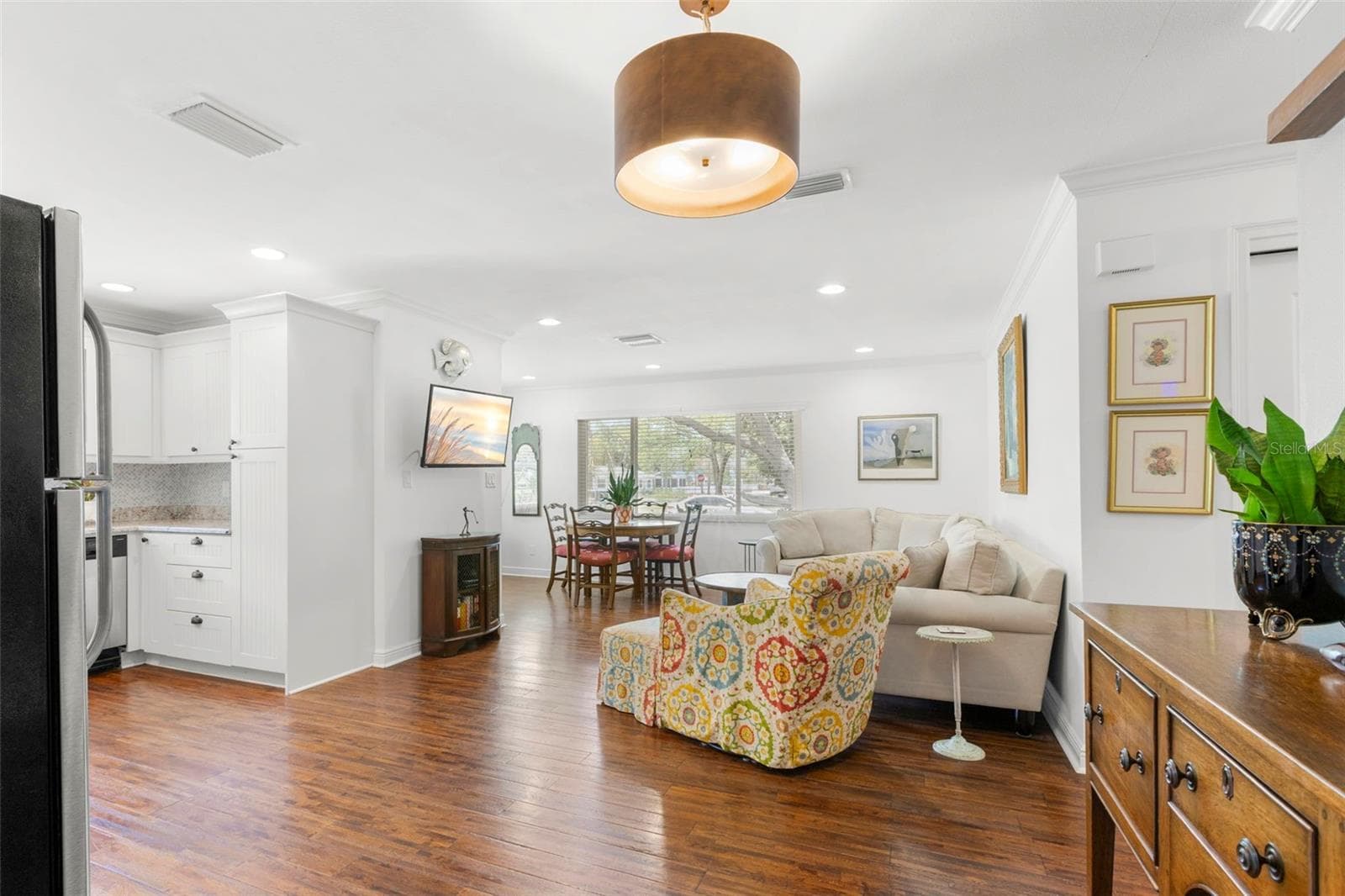422 KENTUCKY AVENUE — photo 7 of 42