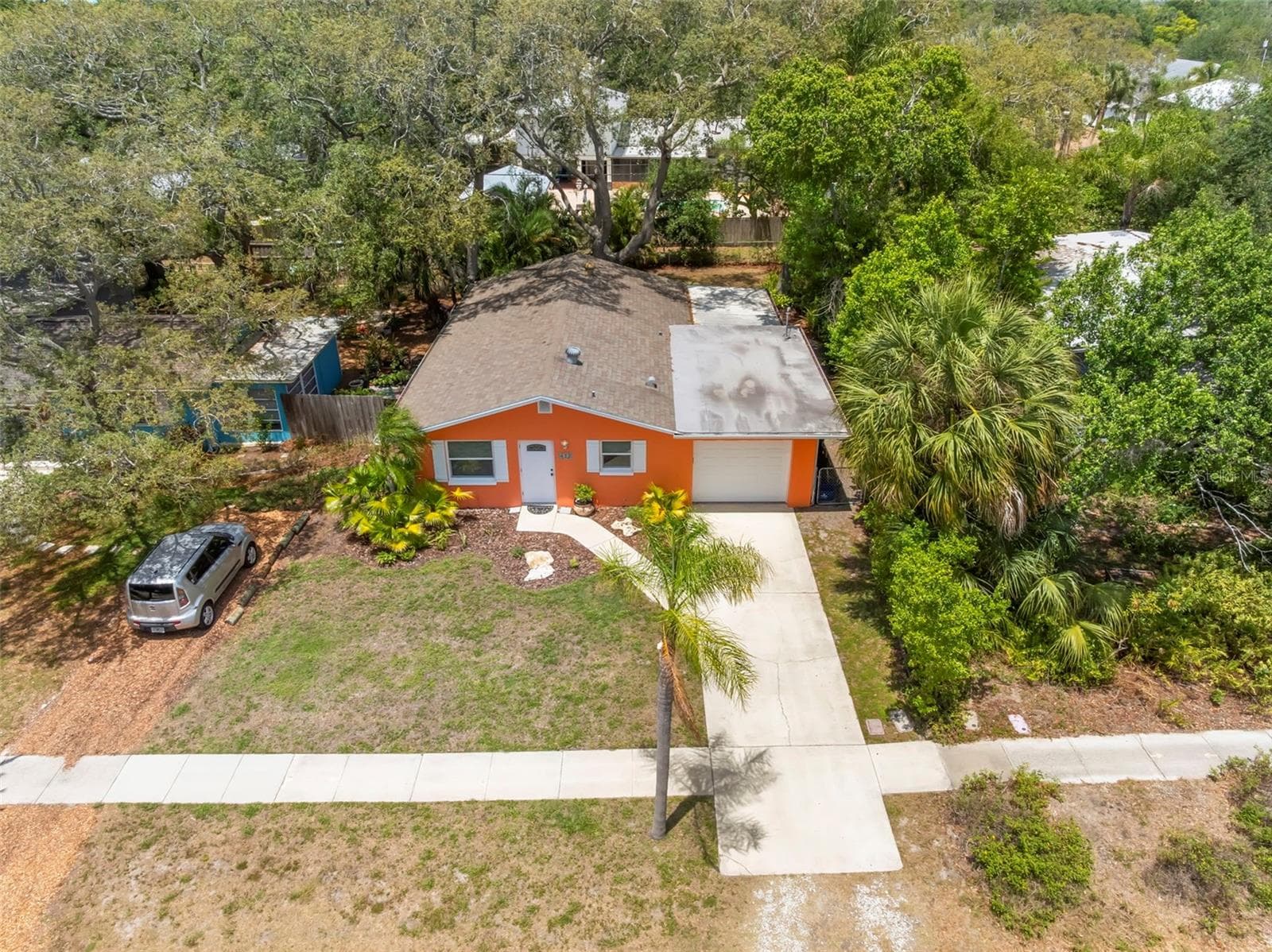 422 KENTUCKY AVENUE — photo 1 of 42