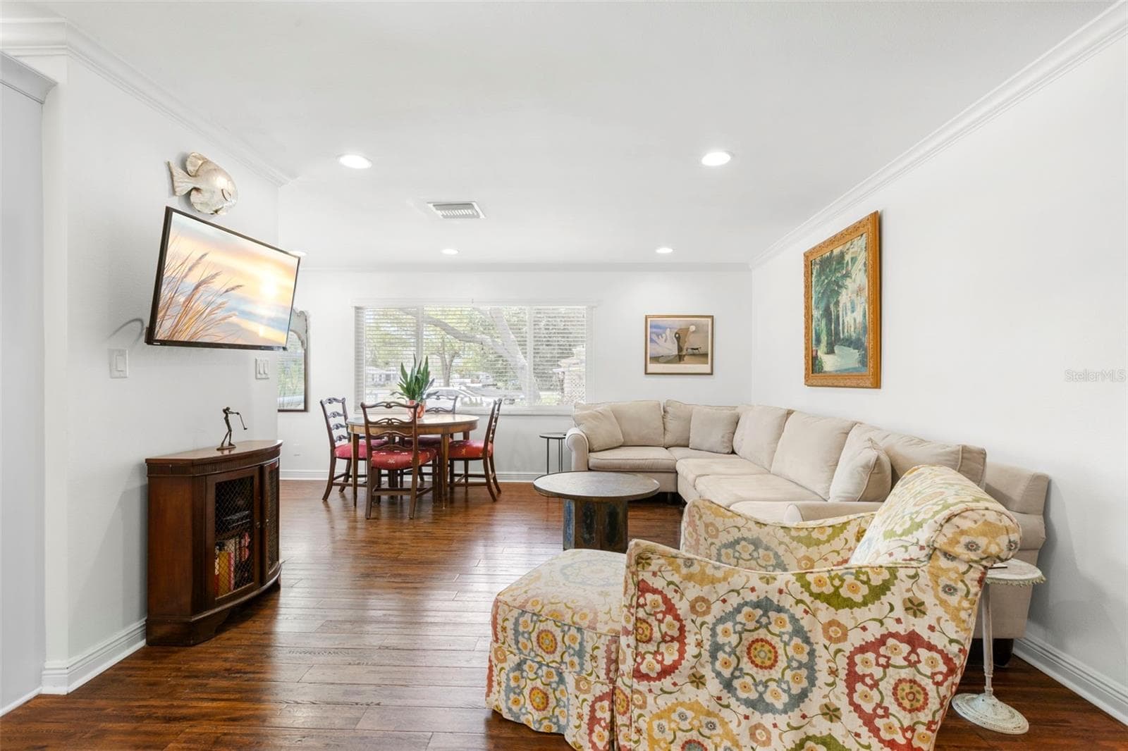 422 KENTUCKY AVENUE — photo 4 of 42