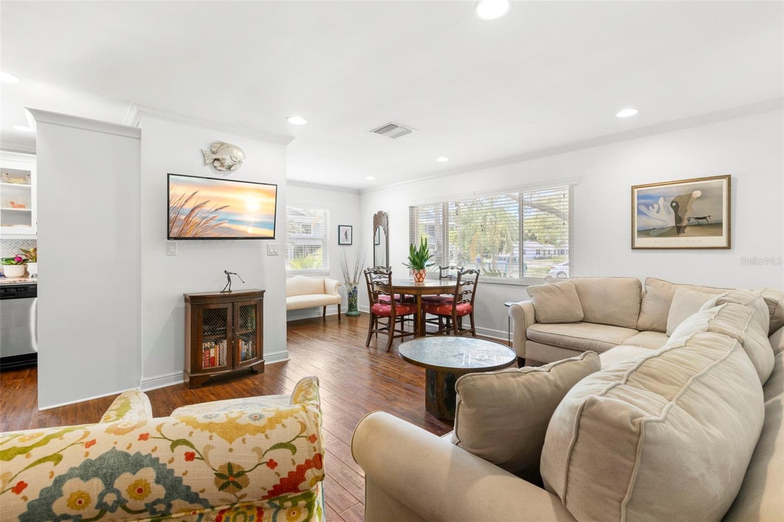 422 KENTUCKY AVENUE — photo 6 of 42