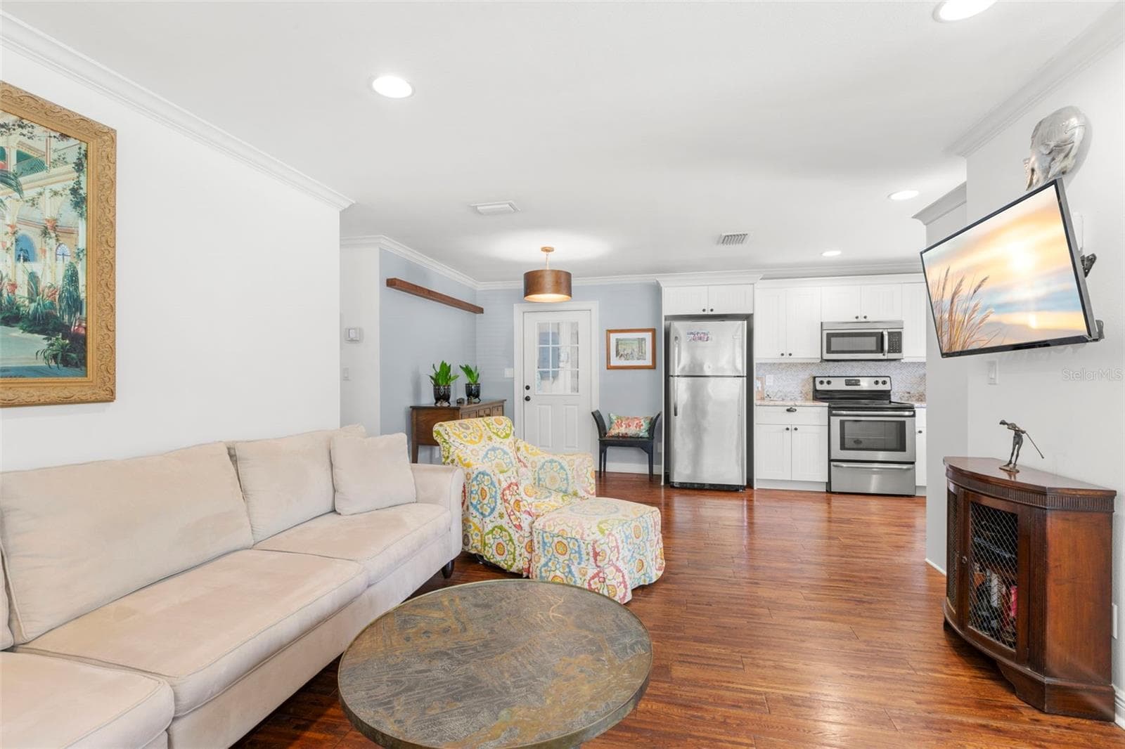 422 KENTUCKY AVENUE — photo 5 of 42