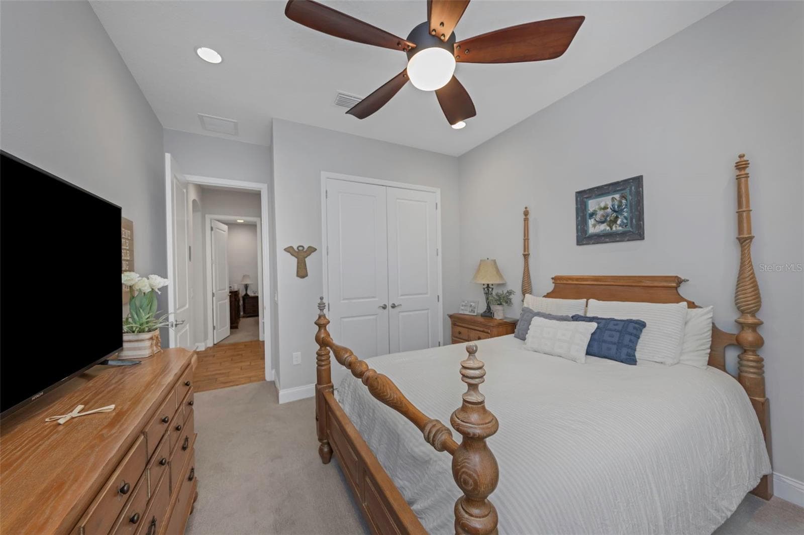 4042 WOODLAND RETREAT BOULEVARD — photo 44 of 93