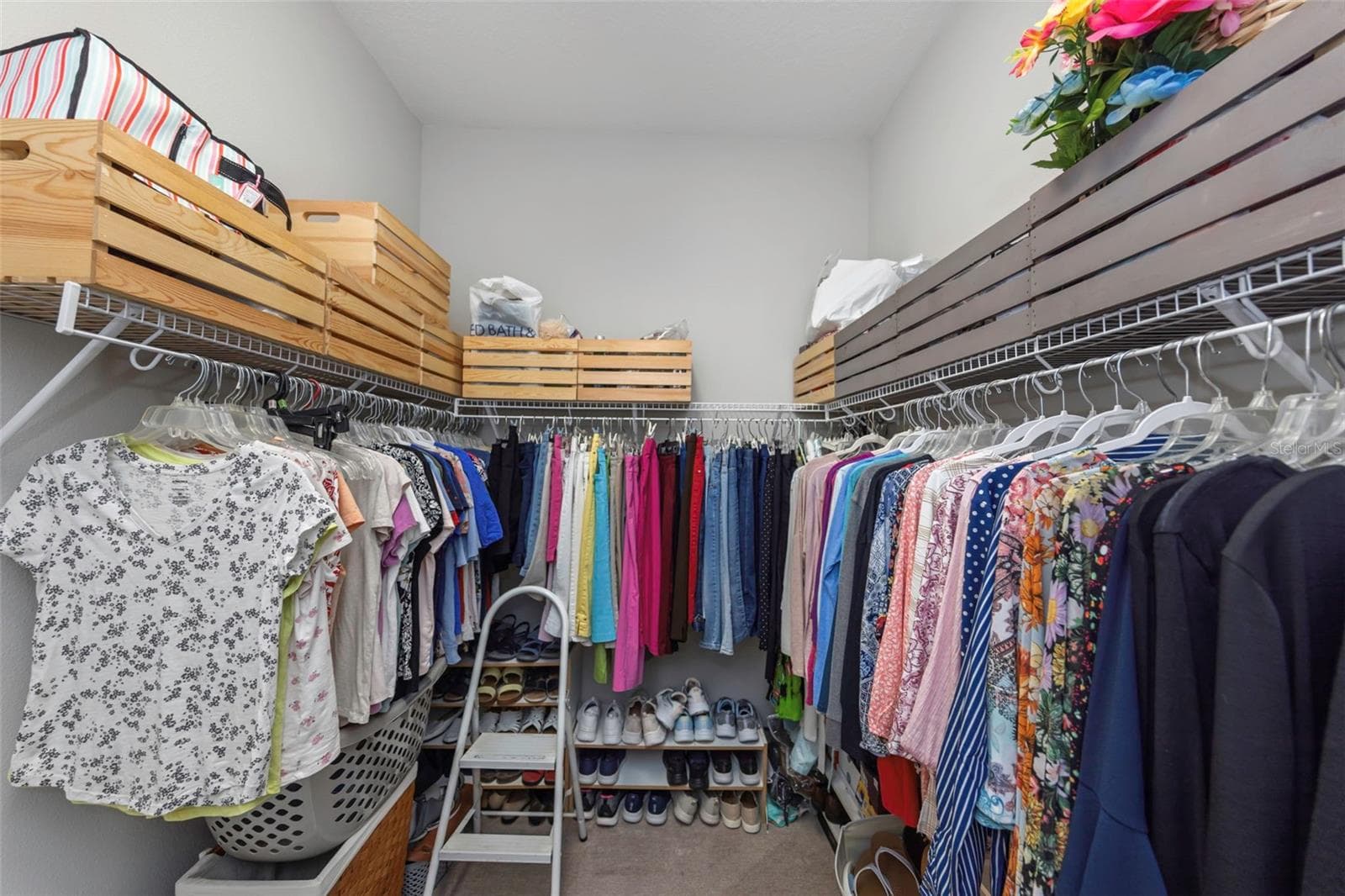 4042 WOODLAND RETREAT BOULEVARD — photo 53 of 93
