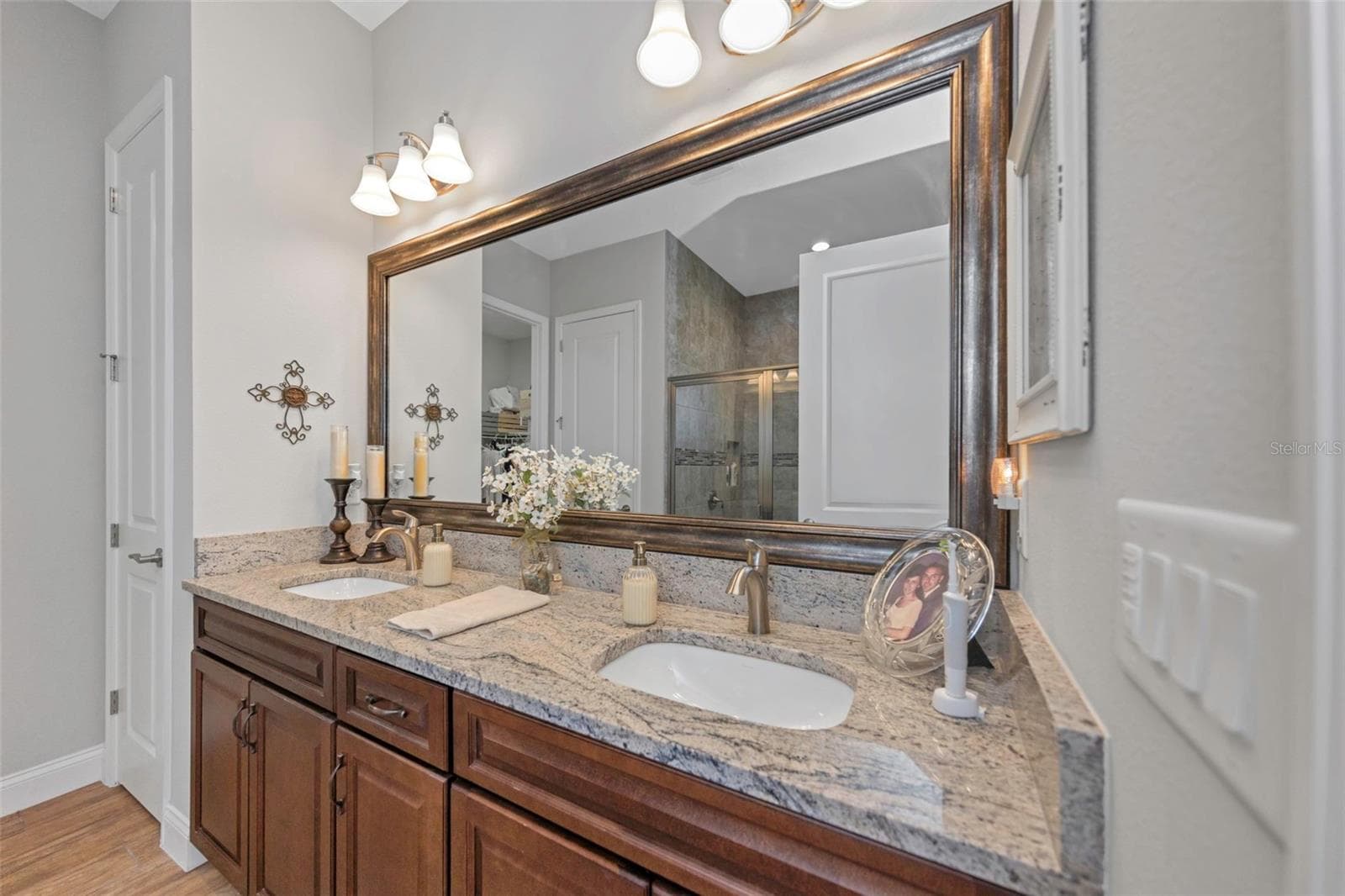 4042 WOODLAND RETREAT BOULEVARD — photo 51 of 93
