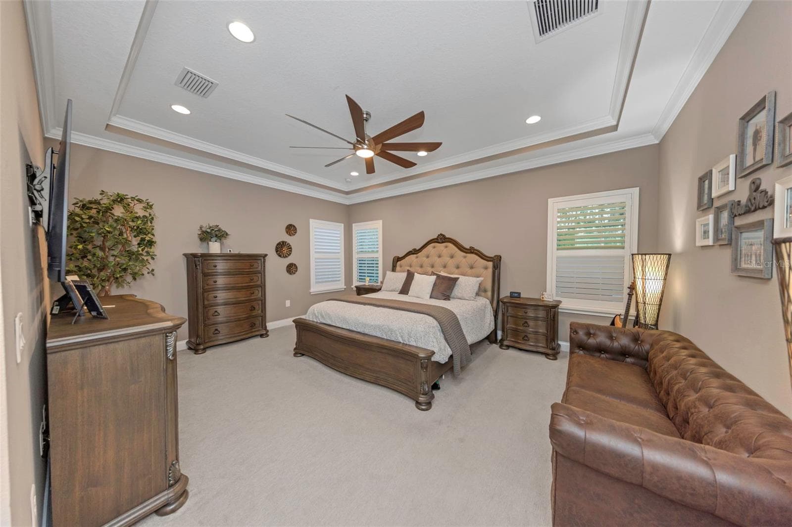 4042 WOODLAND RETREAT BOULEVARD — photo 54 of 93