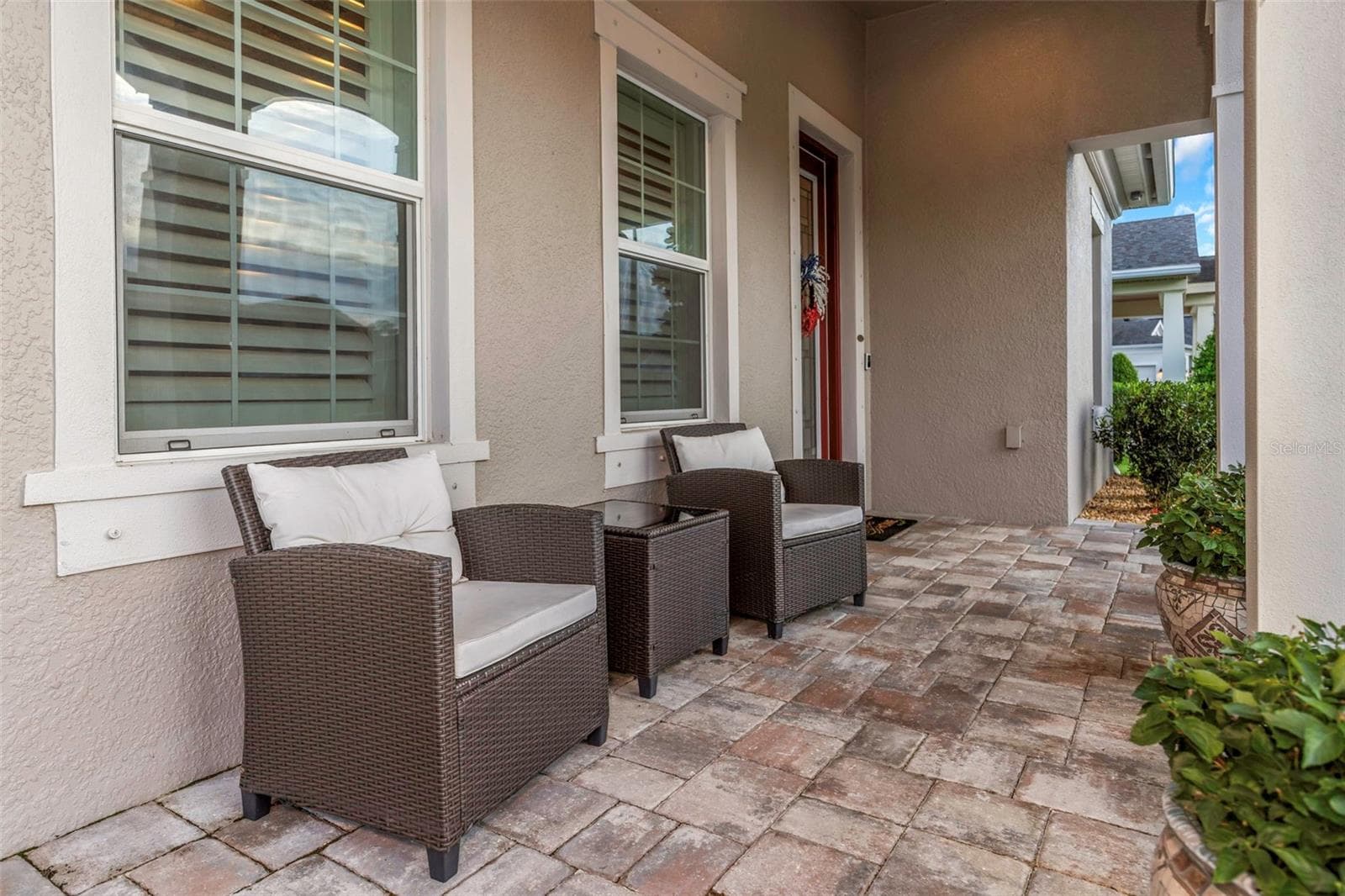 4042 WOODLAND RETREAT BOULEVARD — photo 3 of 93