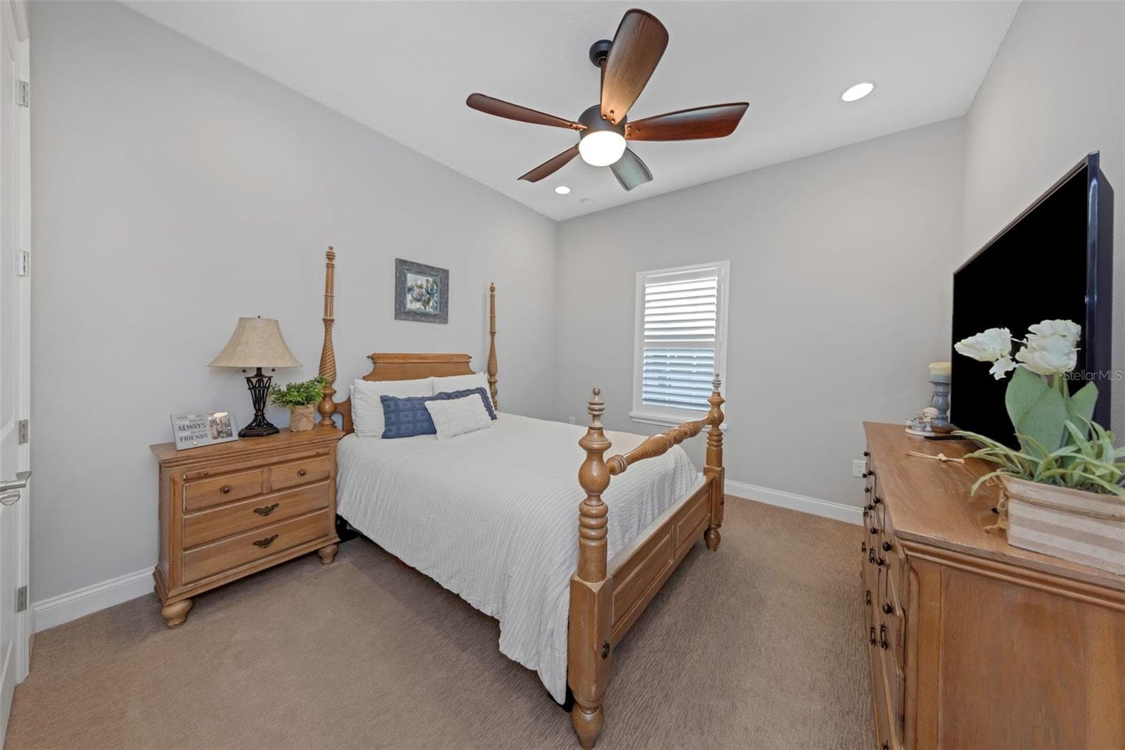 4042 WOODLAND RETREAT BOULEVARD — photo 43 of 93
