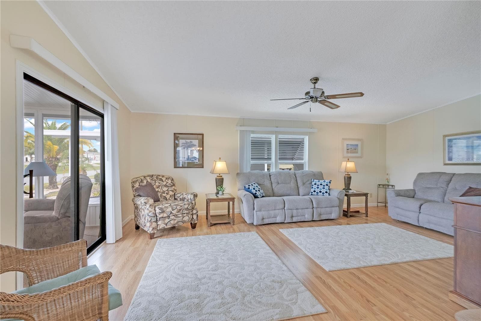 642 POLO PARK EAST BOULEVARD — photo 6 of 48