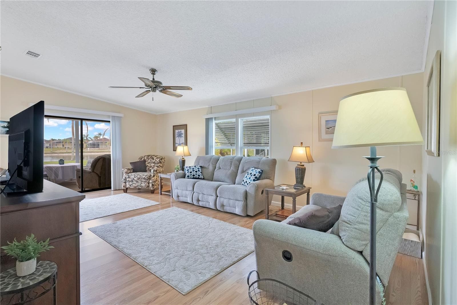 642 POLO PARK EAST BOULEVARD — photo 3 of 48