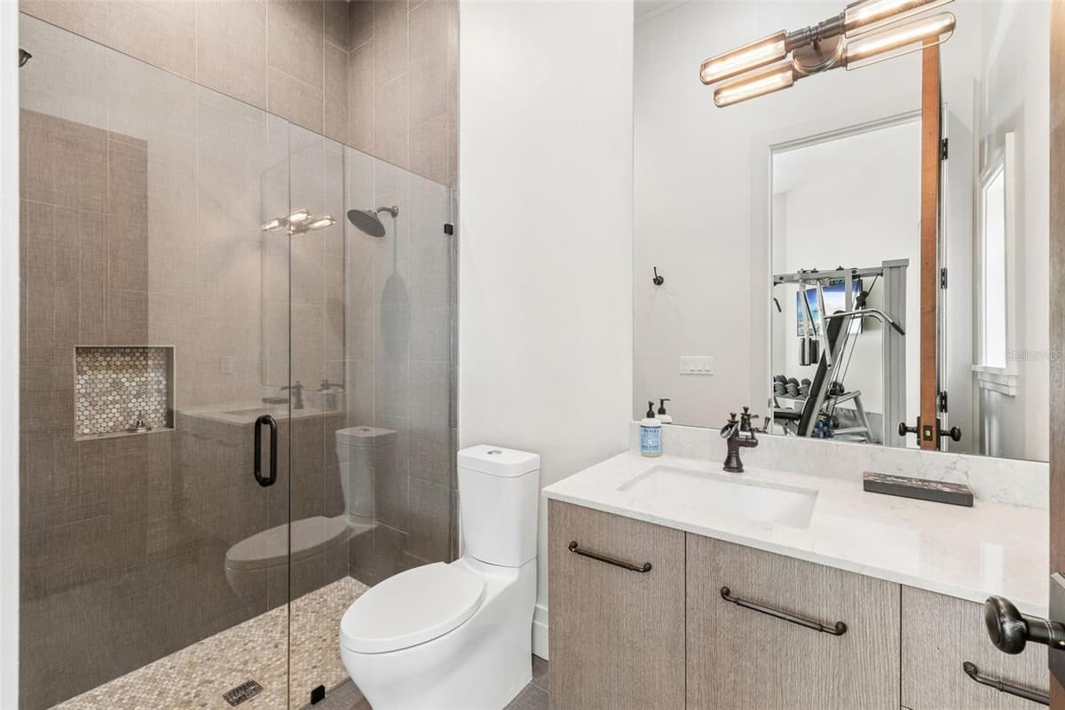 9236 BAY POINT DRIVE — photo 47 of 95