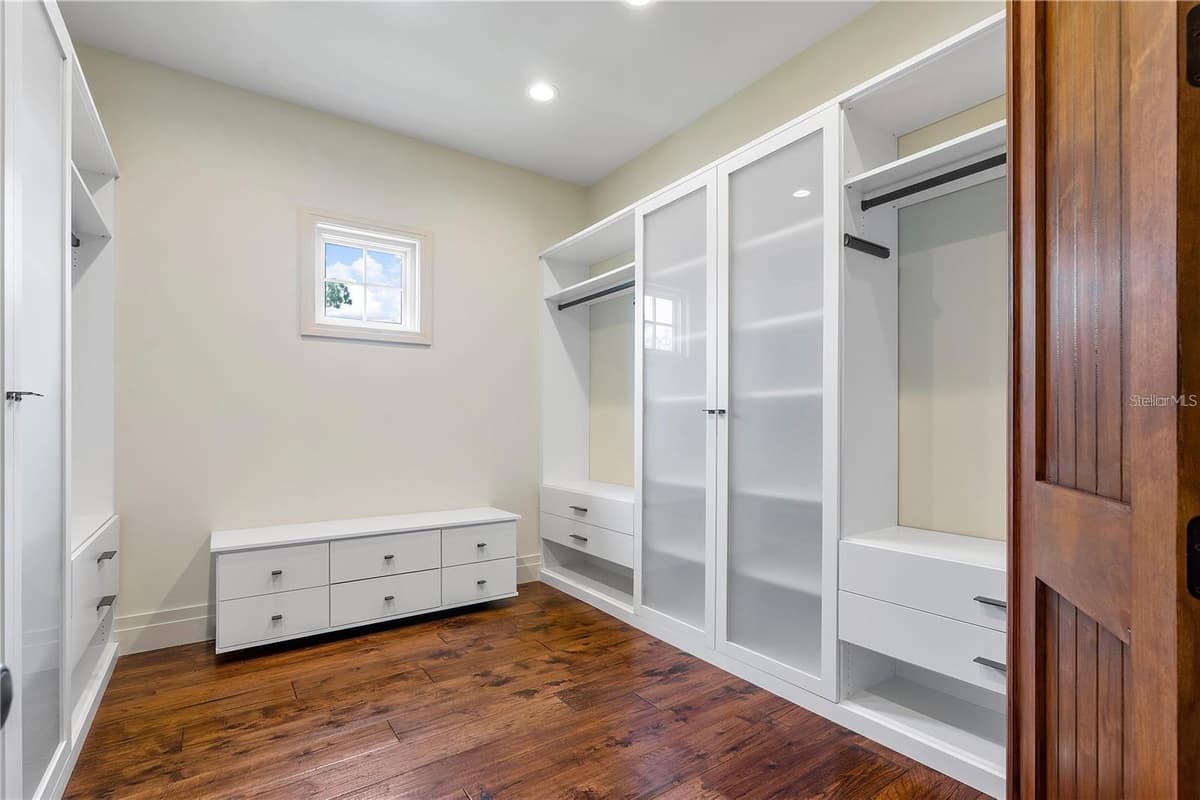 9236 BAY POINT DRIVE — photo 40 of 95