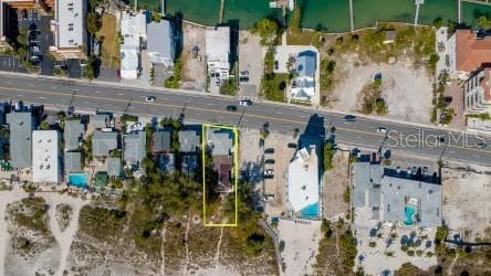 10200 GULF BOULEVARD — photo 19 of 21