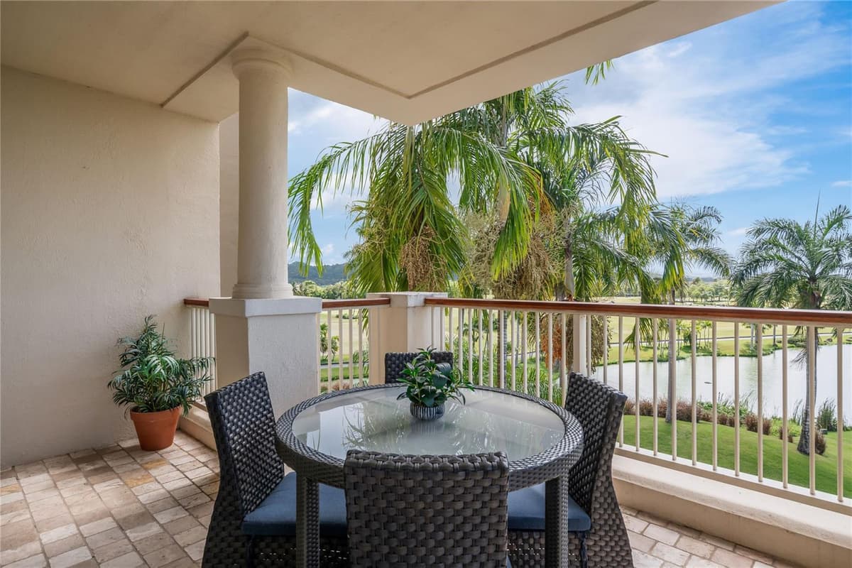 500 PLANTATION VILLAGE DRIVE — photo 15 of 37