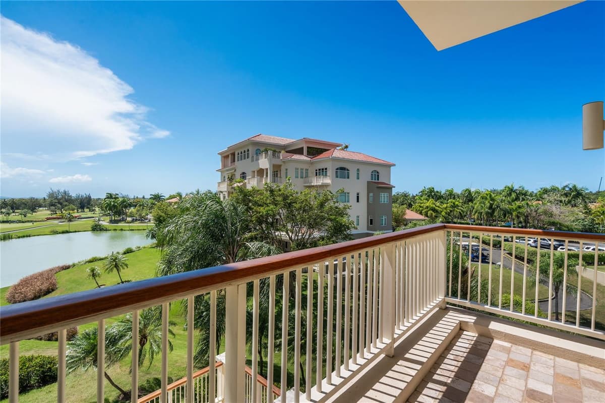 500 PLANTATION VILLAGE DRIVE — photo 22 of 37
