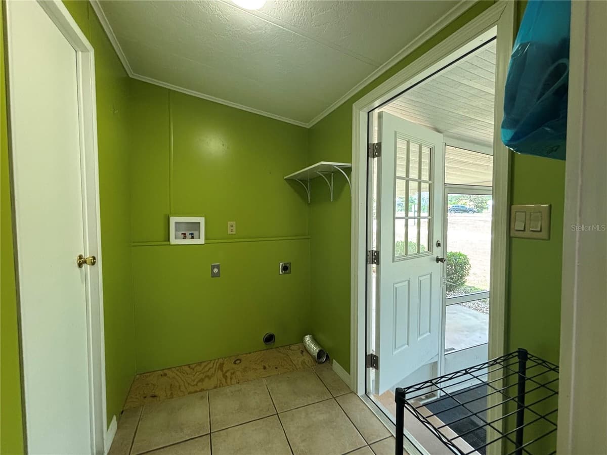 3963 PARWAY ROAD — photo 11 of 24